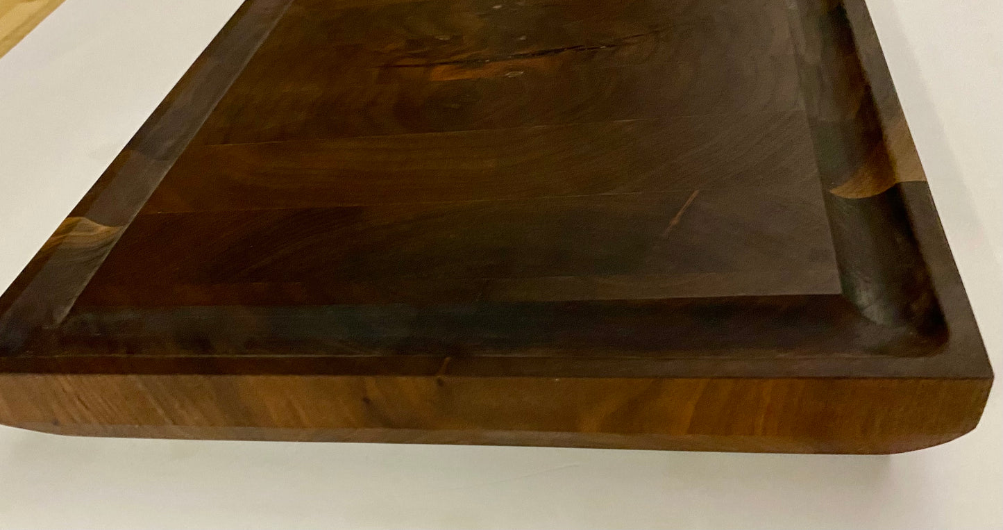 Walnut End Grain Cutting Board – Handmade Butcher Block for Kitchen