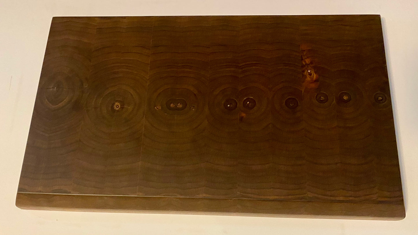 Walnut End Grain Cutting Board – Handmade Butcher Block for Kitchen