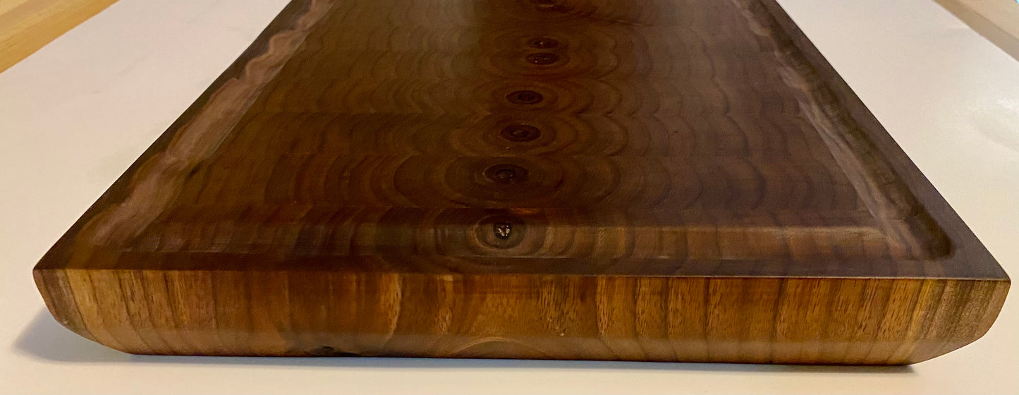 Walnut End Grain Cutting Board – Handmade Butcher Block for Kitchen