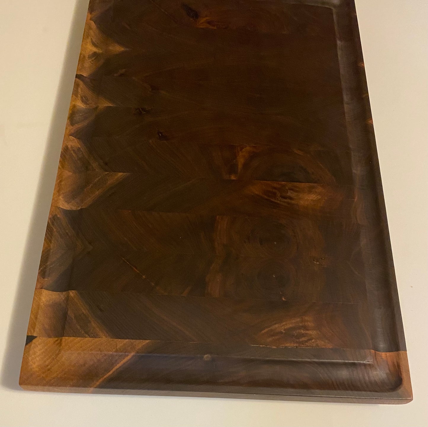 Walnut End Grain Cutting Board – Handmade Butcher Block for Kitchen