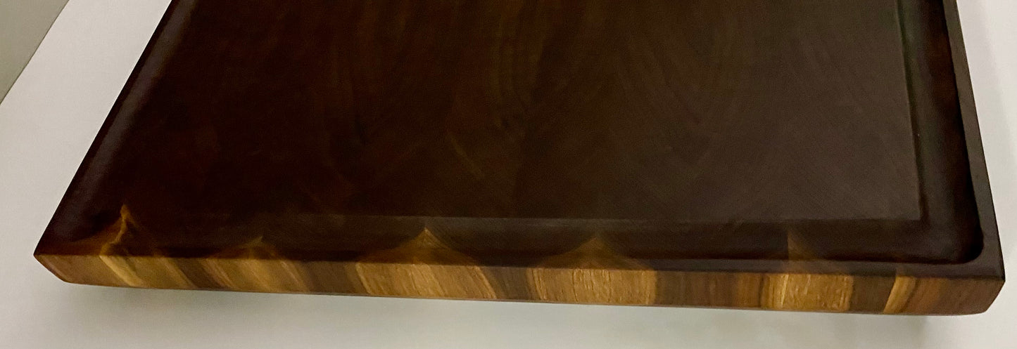 Walnut End Grain Cutting Board – Handmade Butcher Block for Kitchen