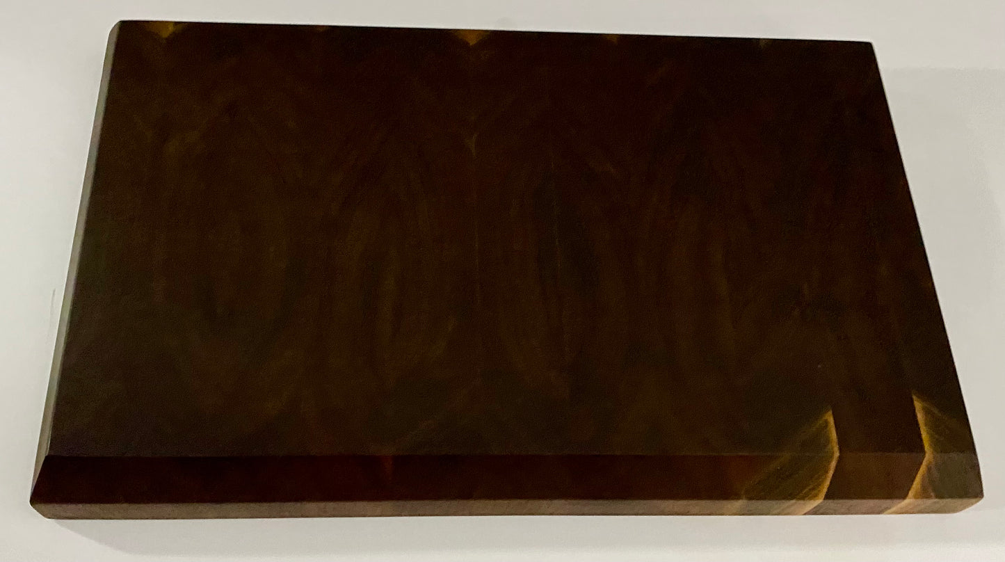 Walnut End Grain Cutting Board – Handmade Butcher Block for Kitchen