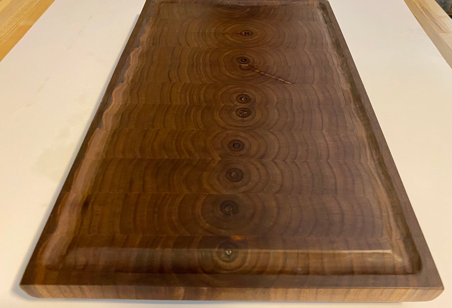 Walnut End Grain Cutting Board – Handmade Butcher Block for Kitchen