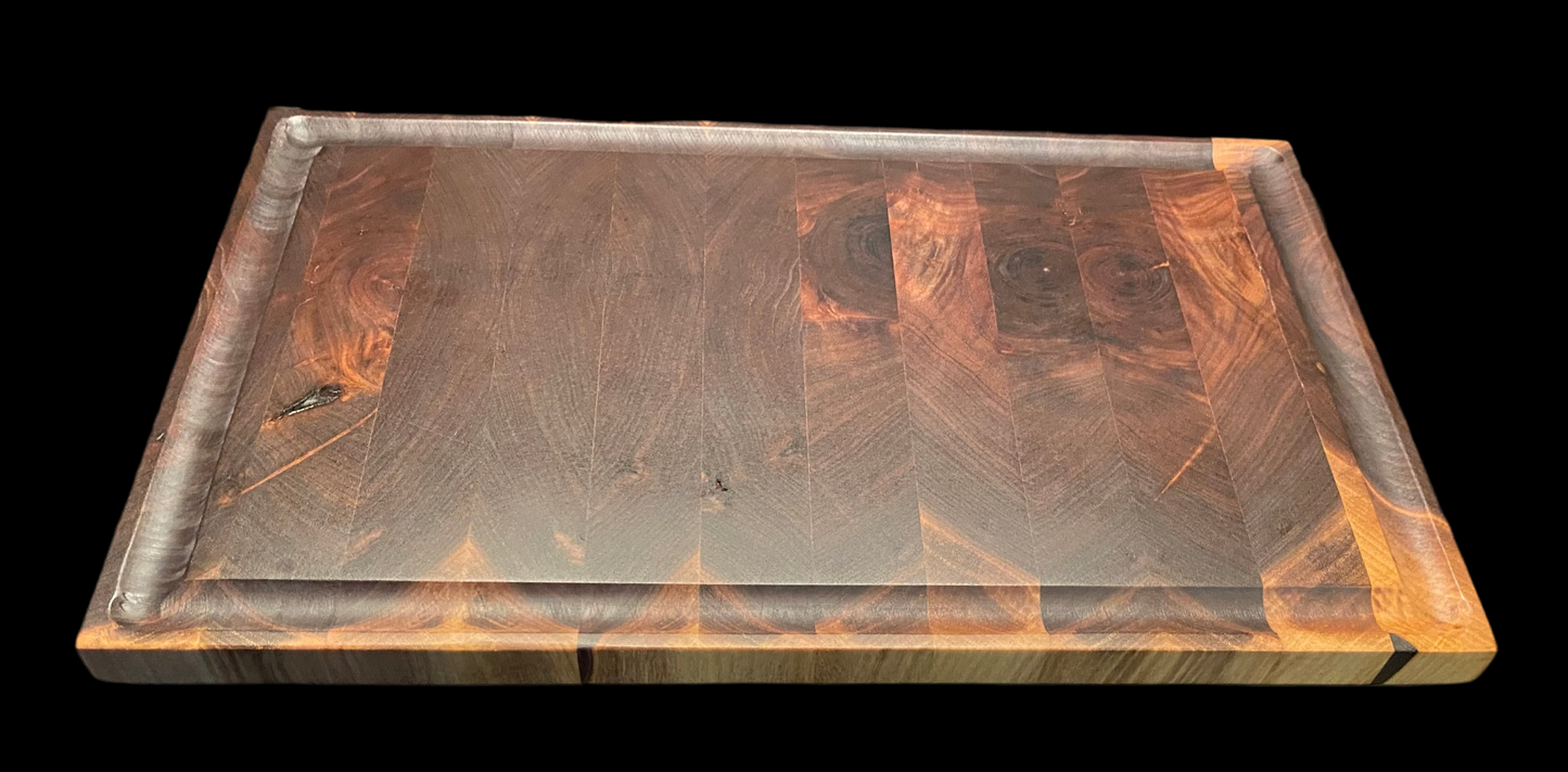 End Grain Walnut Cutting Board